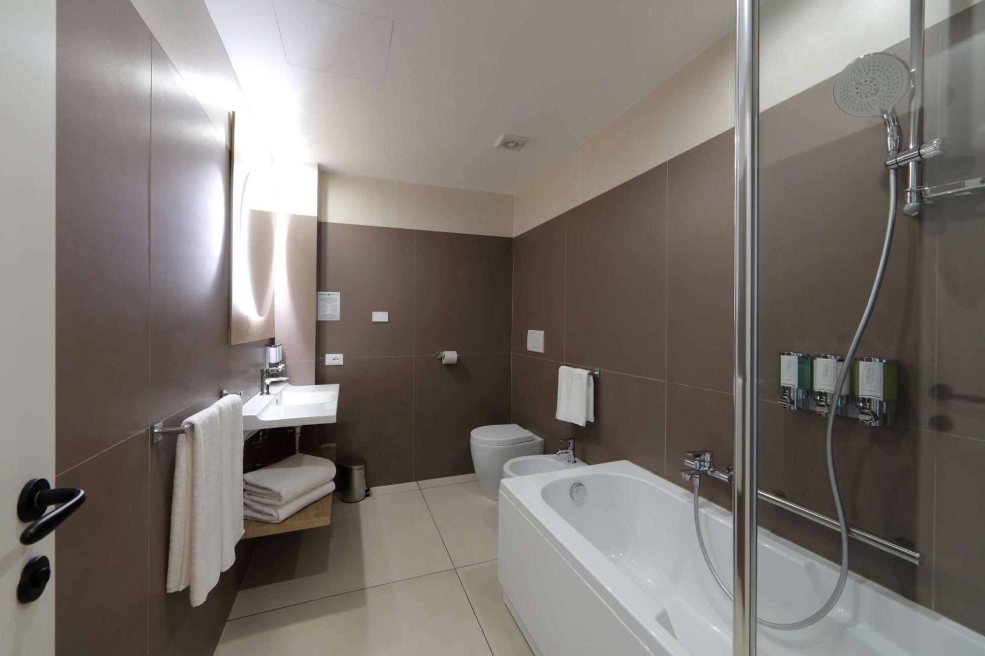 Eurohotel Roma Nord Fiano Romano Exterior foto